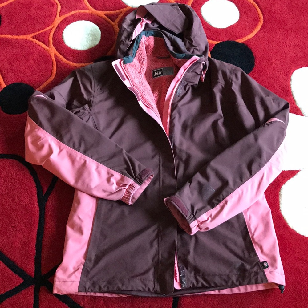 Rei fleeced line waterproof jacket with hood